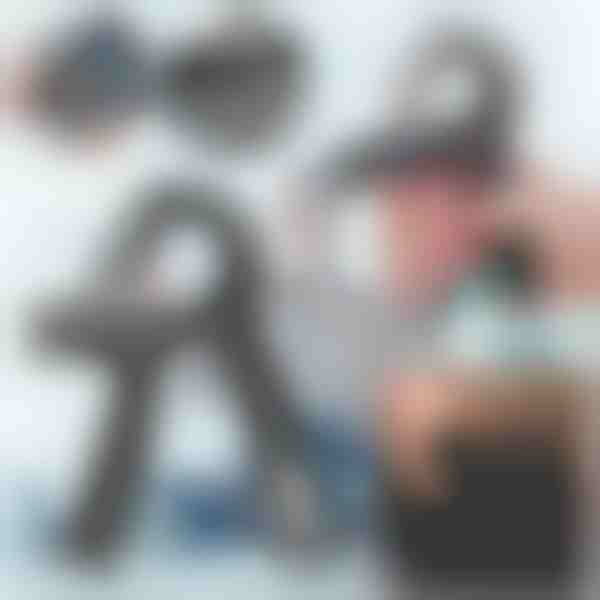 Тренировъчен уред за ръце с брояч | SQUEEZEFIT