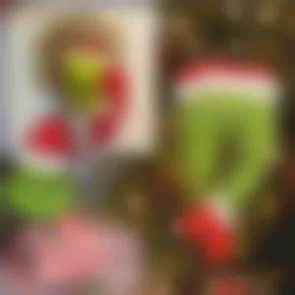 Коледна украса краката на Гринч | ELFLEGS